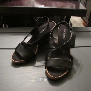 AEROSOLE Leather Wedge Sandals